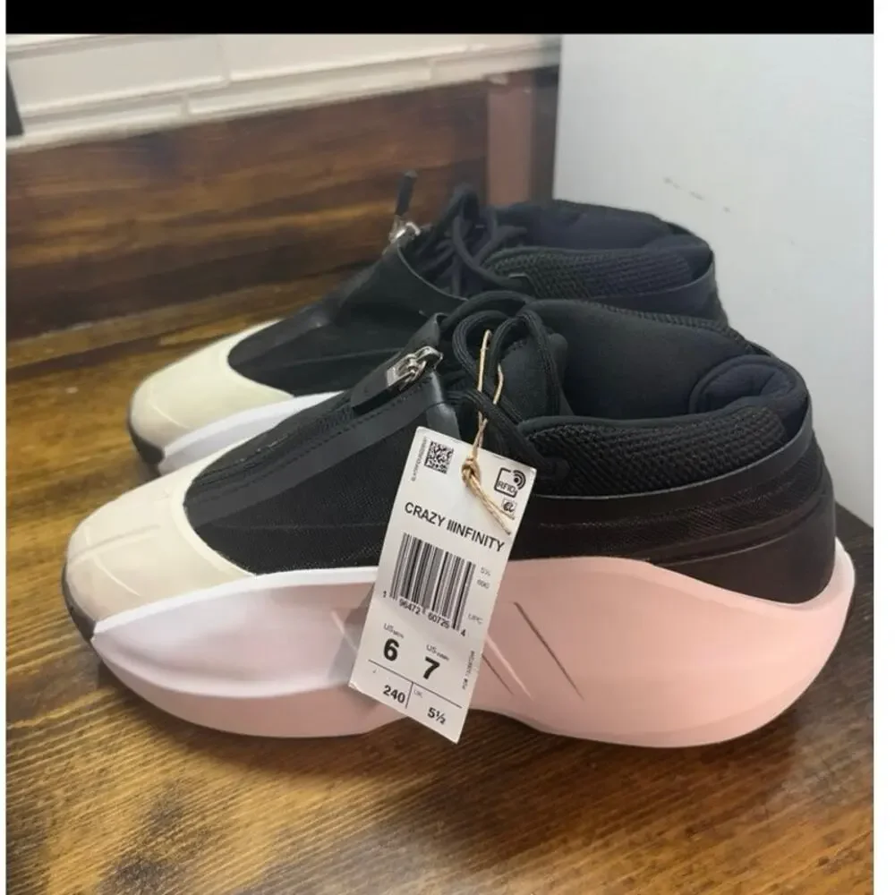 Adidas Crazy lllnfinity White‎ And Black Sneakers SIze 6